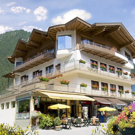 Hotel Garni Jennewein Mayrhofen Exterior foto